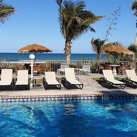 THE 10 BEST Pet-Friendly Hotels in Cocoa Beach 2024