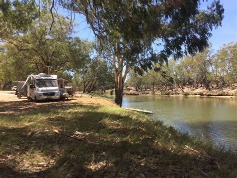 Boat Ramp Free Camping area | The Darling River Run