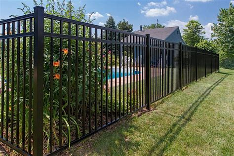 Carter Fence Company | Fence Contractor Serving SWFL Since 1989