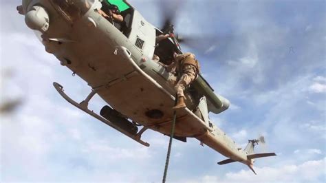 Marines Helicopter Fast Rope Training - YouTube