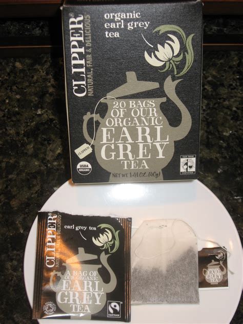 The Earl Grey Addict: Review #27 - Clipper Organic Earl Grey Tea (bagged)