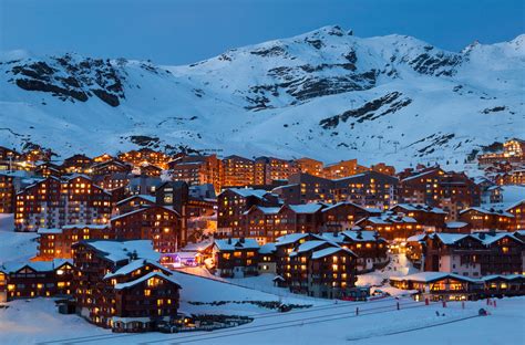 Les Trois Vallées Skiing