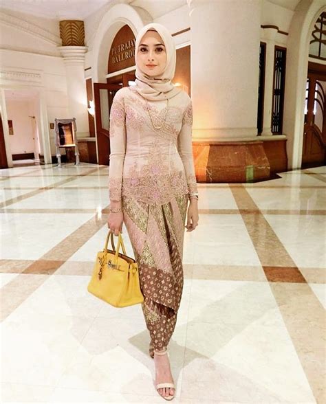 100 Likes, 2 Comments - Modest Fashion Inspiration (@thehijabtrend) on ...