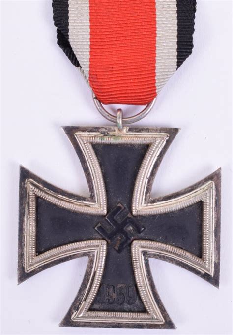 WW2 Third Reich Iron Cross 2nd Class Medal