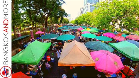 BANGKOK Thai Street Food Market | 8 AM - YouTube