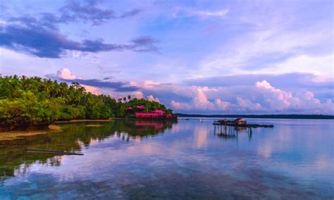 Indahnya Pulau Maratua, Surga Bahari di Utara Indonesia - Borneo ID