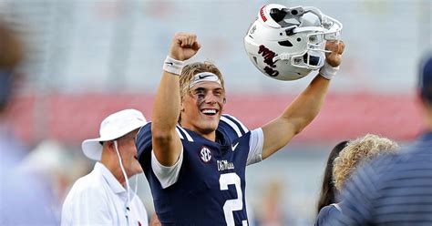 Lane Kiffin points out good, bad from Jaxson Dart debut - On3