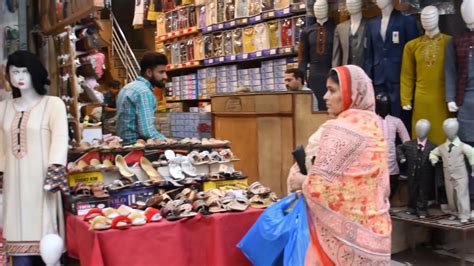 Anarkali Bazaar Lahore sights and sounds - YouTube