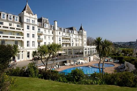 Torquay Hotels – Book Hotels in Torquay @ Rs. 2690 Get Upto 60% Off on Hotel Booking @Makemytrip