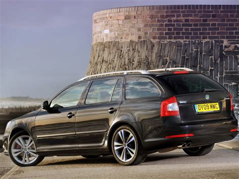 Skoda Octavia VRS Combi: Photos, Reviews, News, Specs, Buy car