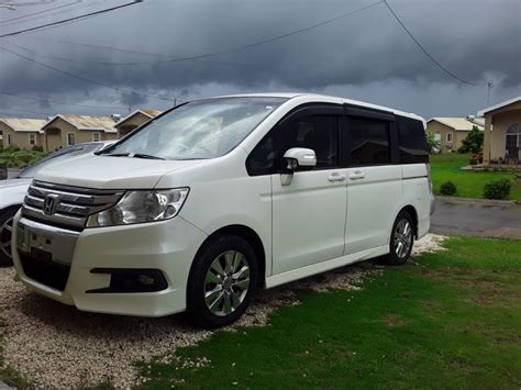 2011 Honda Stepwagon Spada Just Imported For Sale in Portmore St Catherine - Vans & SUVs