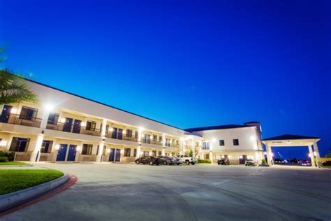 PALACE INN BLUE HWY 6 & WESTPARK TOLLWAY - Updated 2024 Prices & Hotel ...