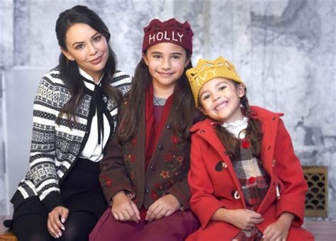 Hallmark Channel News: 'Holly & Ivy' Is An Emotional Foster Care Christmas Story - Details HERE ...