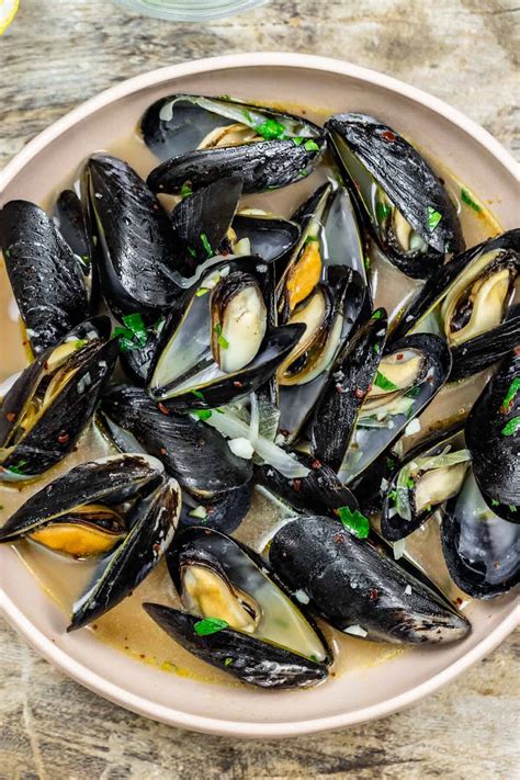 Mussels Recipe White Wine Garlic