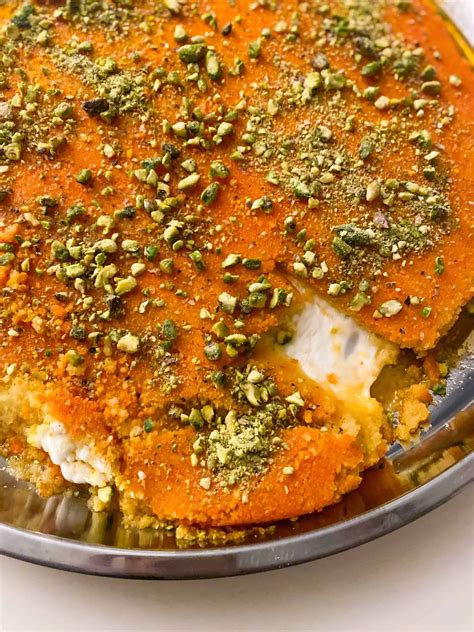 Knafeh Na'ameh - Fufu's Kitchen