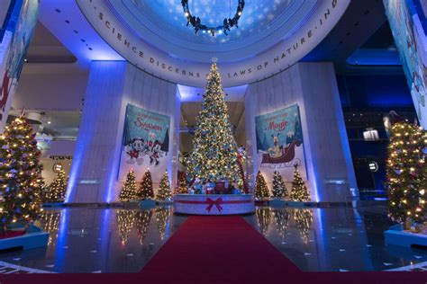 Christmas Around the World at the Museum of Science and Industry ...