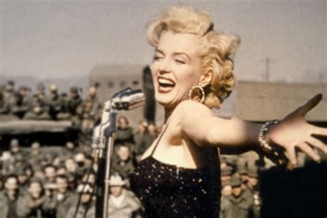 Marilyn singing 1954 | Famous love quotes, Marilyn monroe quotes ...