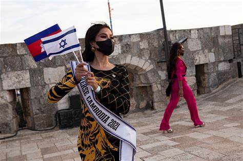 Israel to host Miss Universe contest despite Omicron