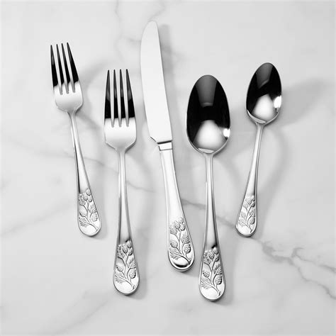 Chestnut Ridge 65-Piece Flatware Set – Lenox Corporation