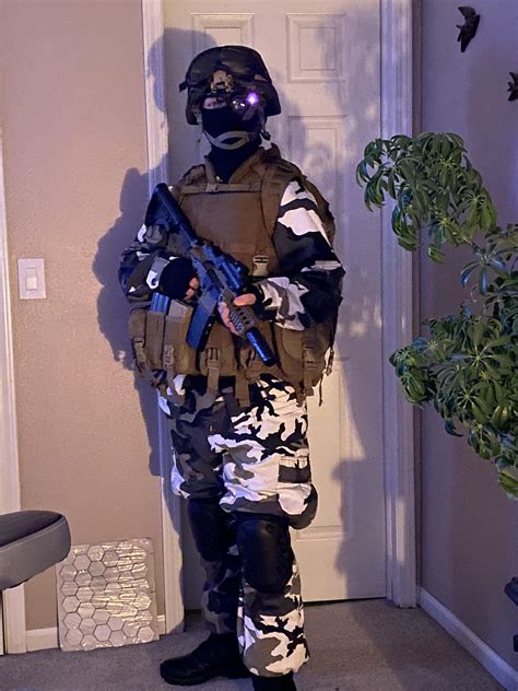 HECU Cosplay (Criticism and Advice is encouraged) : r/HalfLife