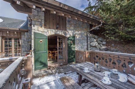 Meribel Luxury Chalets | Chalet, Cottage cabin, Jacuzzi outdoor