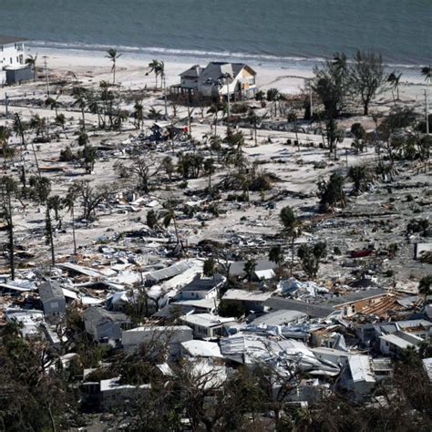 Mapping the Damage From Hurricane Ian in Fort Myers Beach, Florida ...