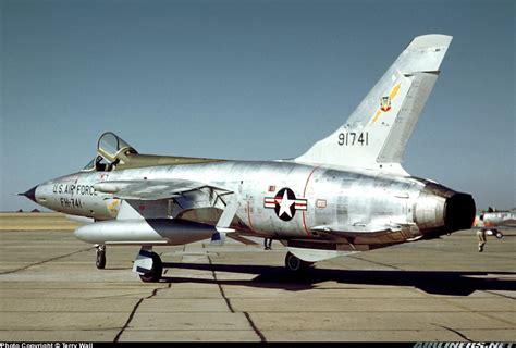 Republic F-105D Thunderchief - USA - Air Force | Aviation Photo ...