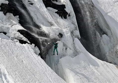 Mount Washington Avalanche Center Releases Report on Snowboarder That Fell into Tuckerman Ravine ...