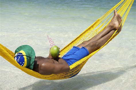 7 Ways to (Truly) Relax and Recharge During a Vacation | MyFitnessPal