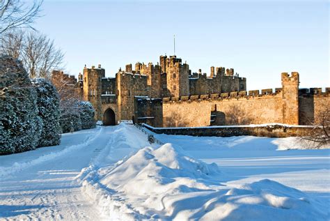 Alnwick Castle - Northumberland United Kingdom | Palaces Castles