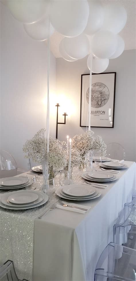 Oscar Bravo Home: An All-White Dinner Party | White dinner table ...