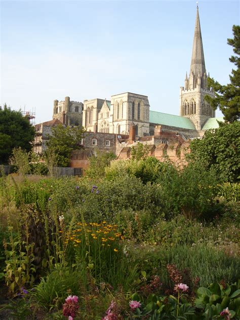 Chichester Cathedral Tours - Book Now | Expedia