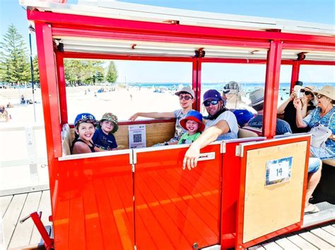 Busselton Jetty Underwater Observatory - Buggybuddys guide to Perth