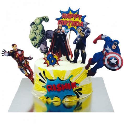 Marvel Avengers Theme Cake | bakehoney.com