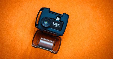 Seek Thermal Camera review: Smartphone thermal vision in a tiny package - CNET