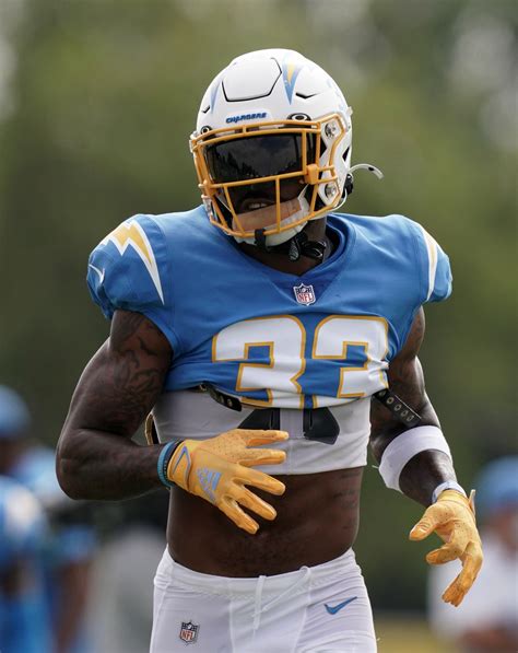 Derwin James, LA Chargers safety, to miss 2020 season with knee injury