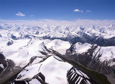 5 Fantastic Mountain Scenes in Xinjiang, China | Xinjiang: Far West China