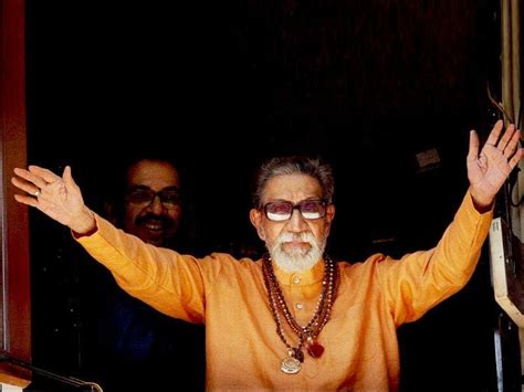 Mumbai shuts down as Bal Thackeray makes final journey today | Mumbai ...