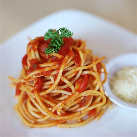 Italian Spaghetti Napolitana | SpiceBreeze