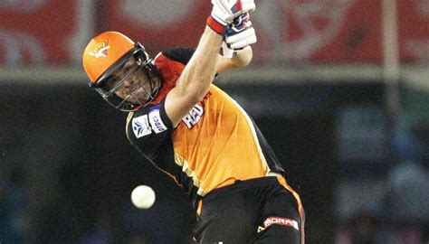 As a bowler, important to keep batsmen guessing: Moises Henriques | IPL ...