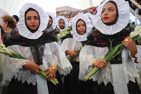 ¡Juchitán de pie! ¡Juchitán vive! en la Guelaguetza | Oaxaca Media | Oaxaca Media Noticias de ...