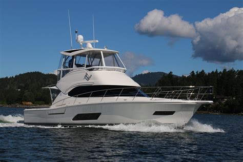 2019 Riviera 43 Open Flybridge Motor Yacht for sale - YachtWorld