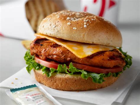 Chick-fil-A Grilled Spicy Deluxe Sandwiches Launch January 25, 2021 ...