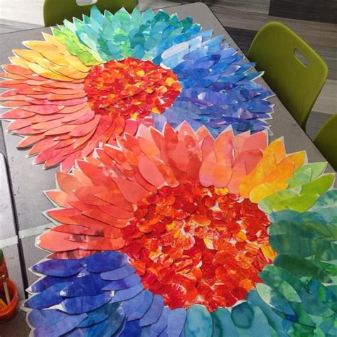 Undeniably Gorgeous Collaborative Flowers | Class art projects, Collaborative art projects ...