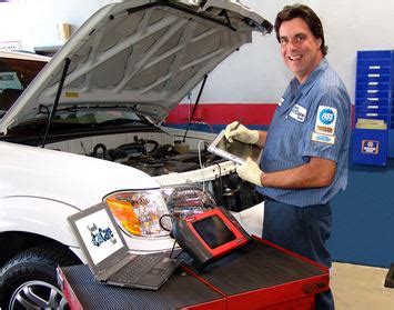 Universal Auto Repair - Professional Auto Repair Services in Philadelphia, PA - 215-722-2322