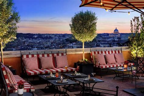 Cielo Bar: the glamorous rooftop bar atop the Spanish Steps - Romeing