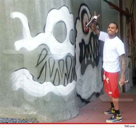 Chris Brown -- Yup, I Graffitied My Own House | TMZ.com