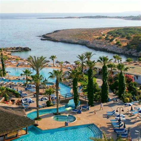 Adams Beach Hotel - My Cyprus Travel | Imagine. Explore. Discover.