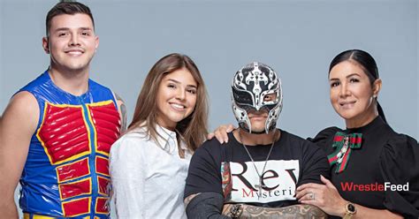 Rey Mysterio opens upon Daughter Aalyah restarting her wrestling career