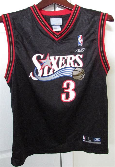 NBA Allen Iverson Sixers 76er’s #3 Replica Jersey by Reebok Youth Large ...